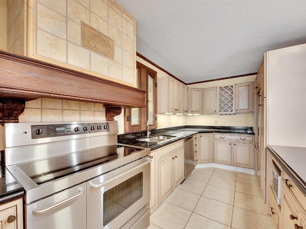 Ibiza Condo - Residential Lease