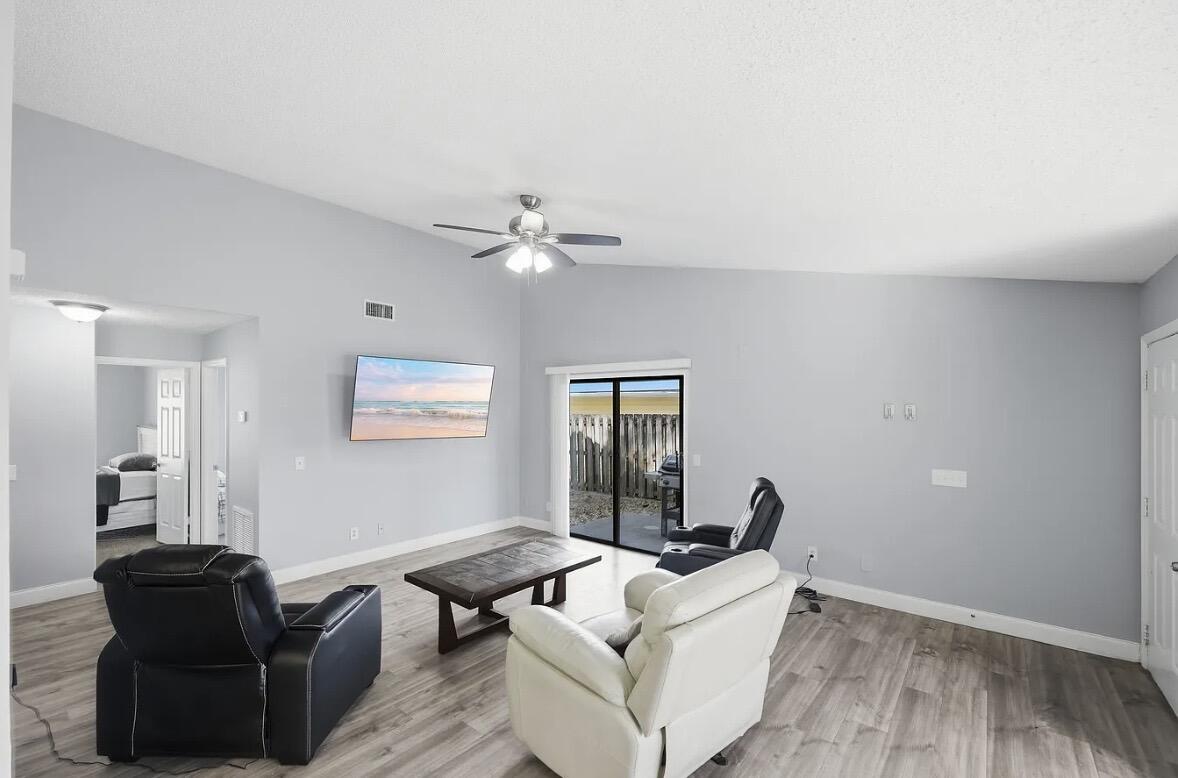 VERO BEACH HOMESITES UNIT NO 1-A - Residential