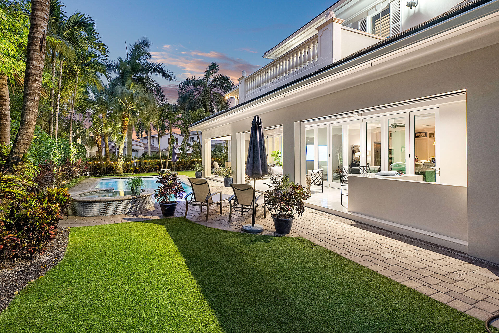 ROYAL PALM YACHT & COUNTRY CLUB - Residential