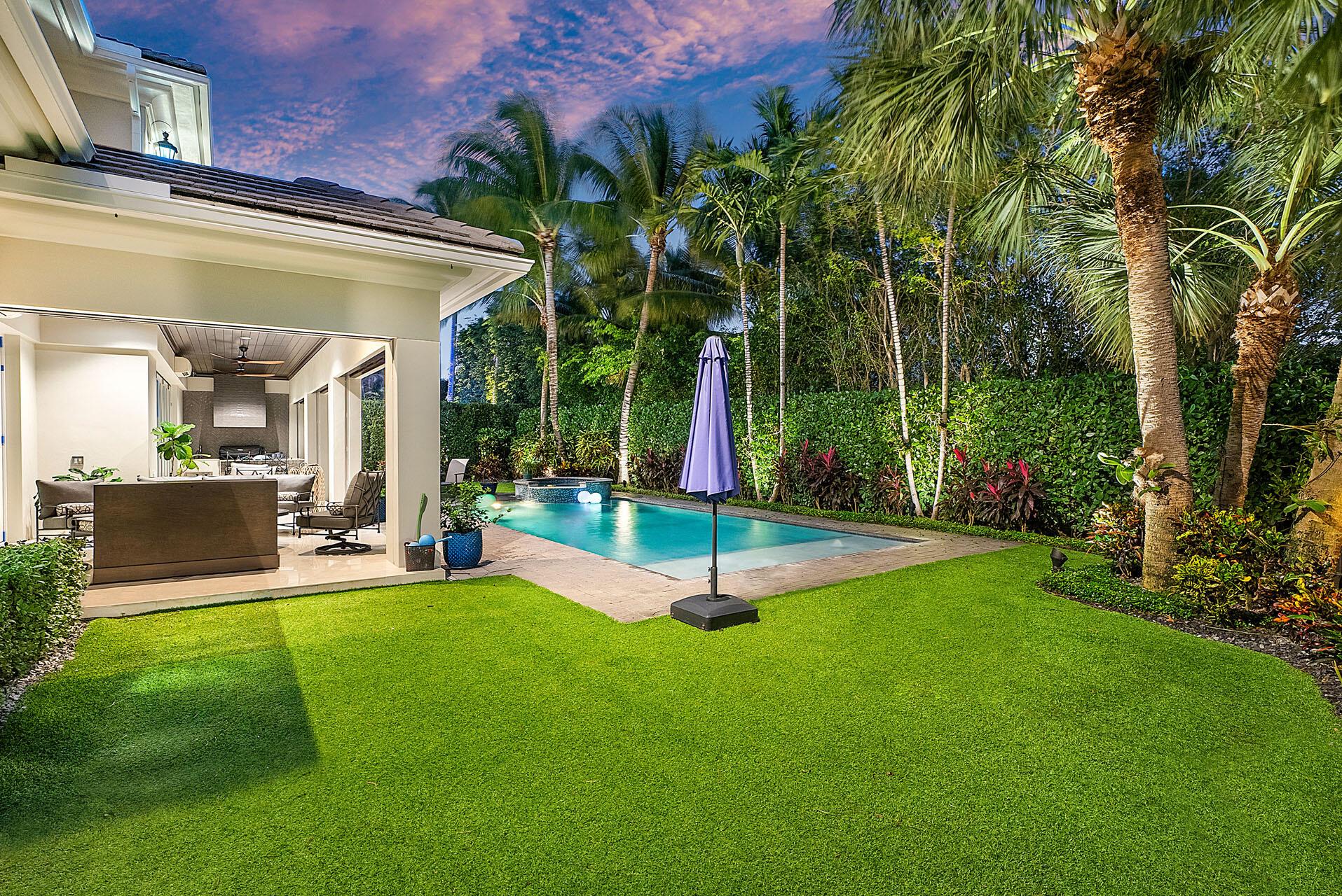 ROYAL PALM YACHT & COUNTR - Residential