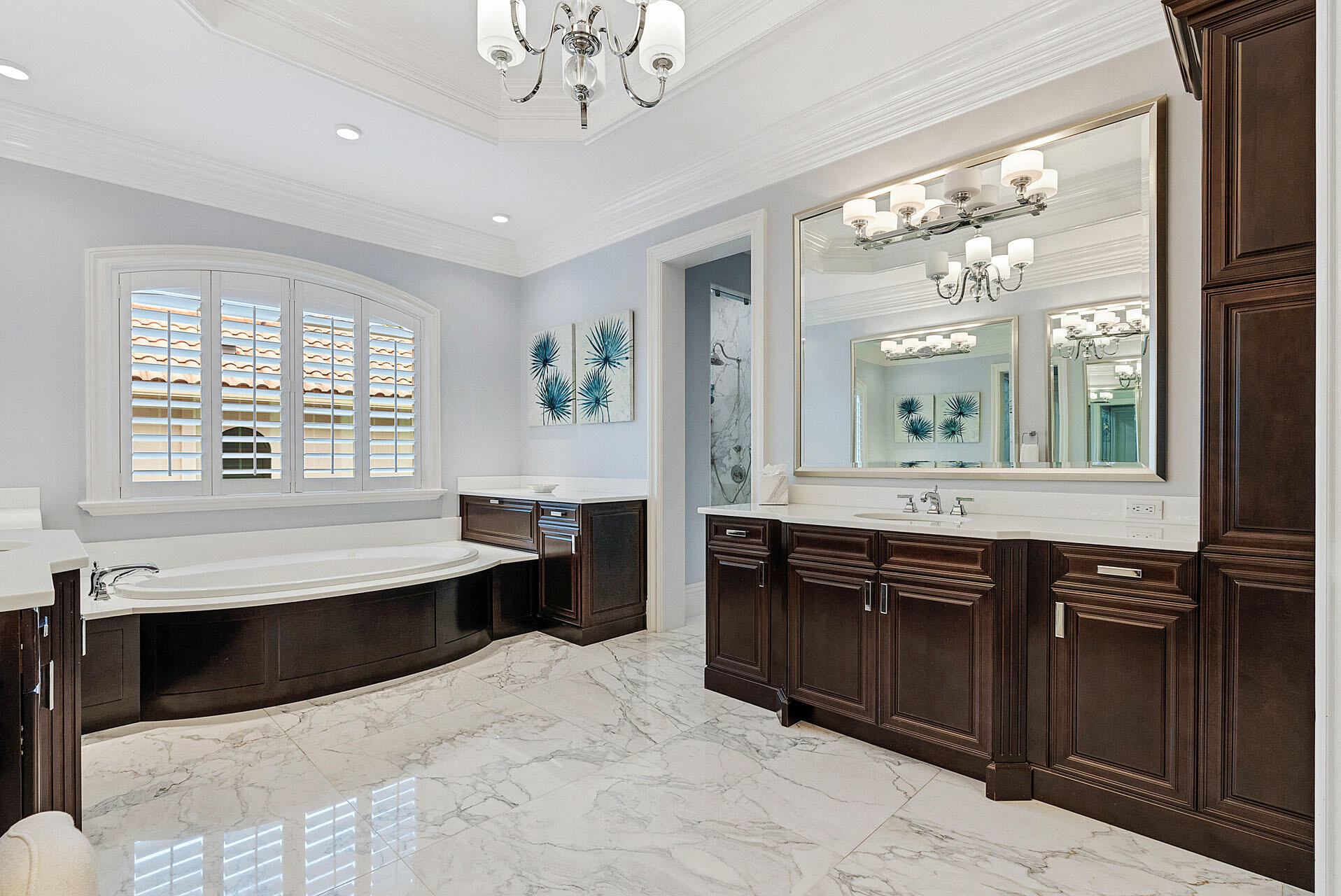 ROYAL PALM YACHT & COUNTRY CLUB - Residential