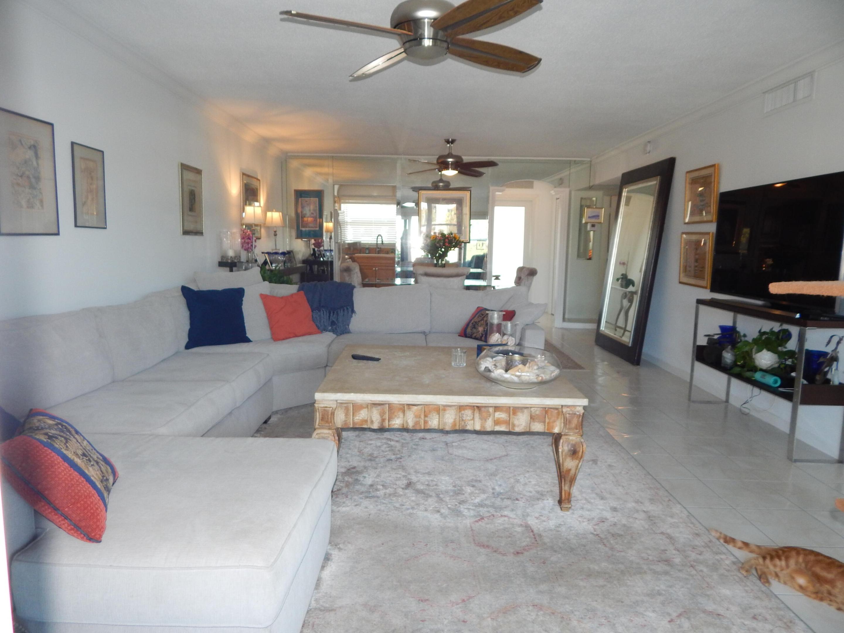 IMPERIAL CONDOMINIUM - Residential Lease