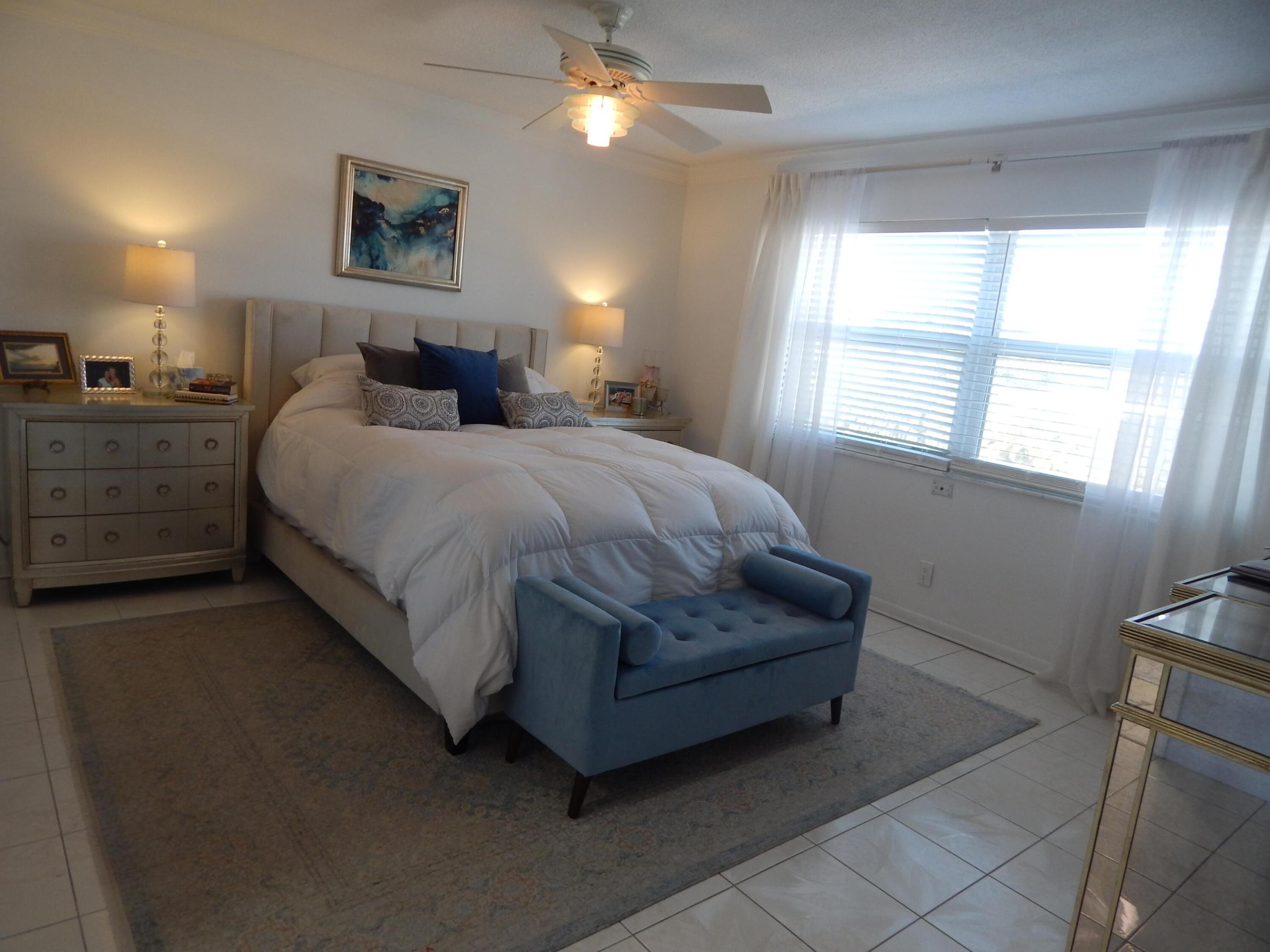 IMPERIAL CONDOMINIUM - Residential Lease