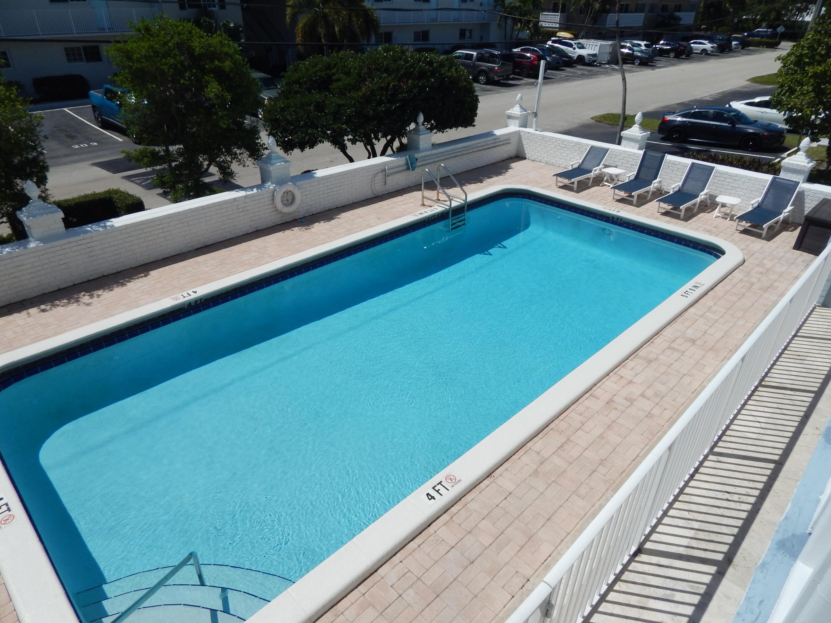 IMPERIAL CONDOMINIUM - Residential Lease