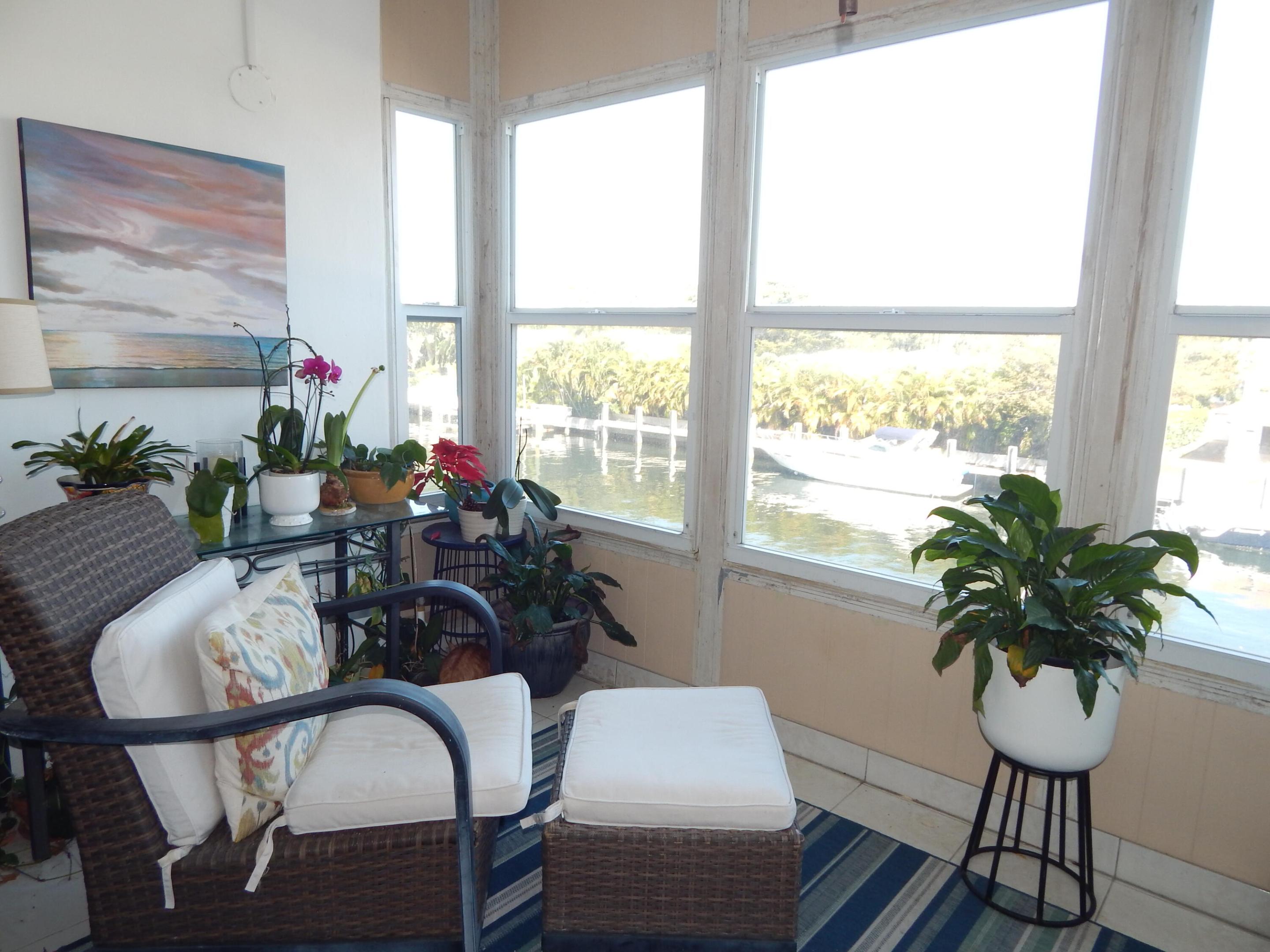 IMPERIAL CONDOMINIUM - Residential Lease