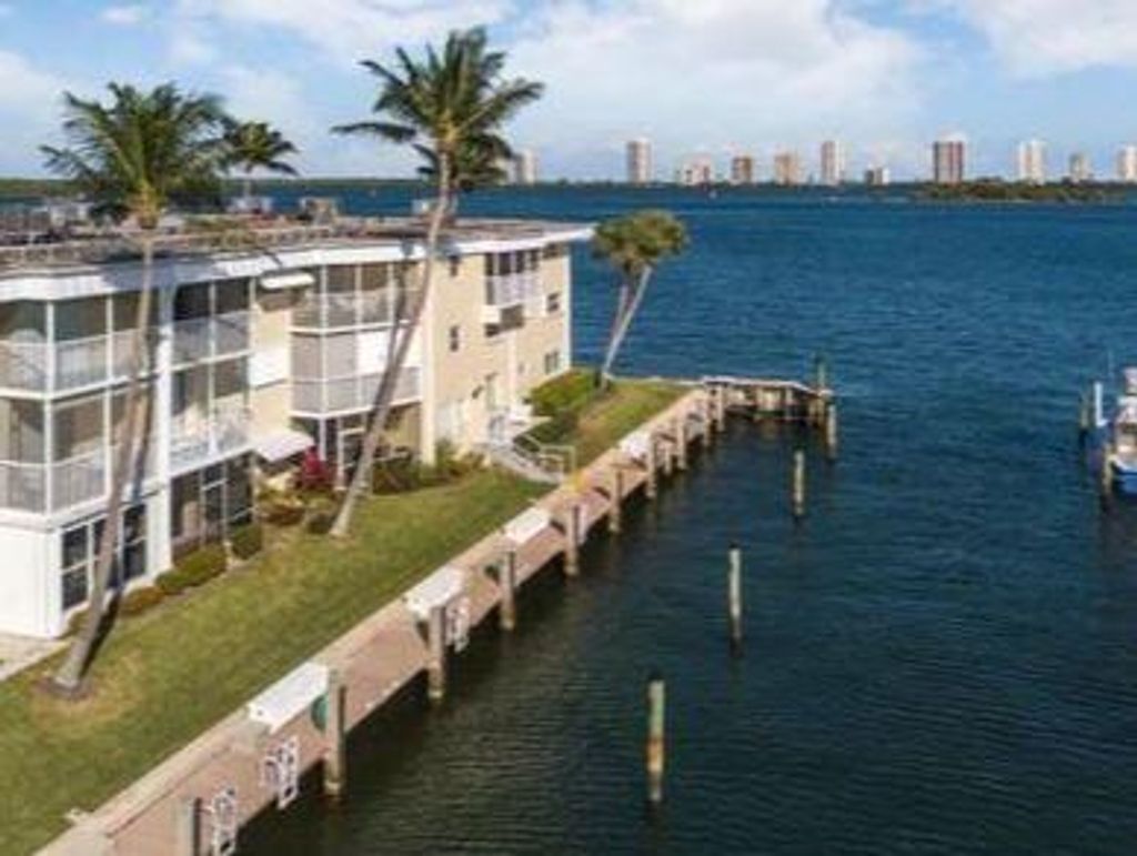 Photo of 100 Doolen Court #313, North Palm Beach, FL 33408 (MLS # R11153927)