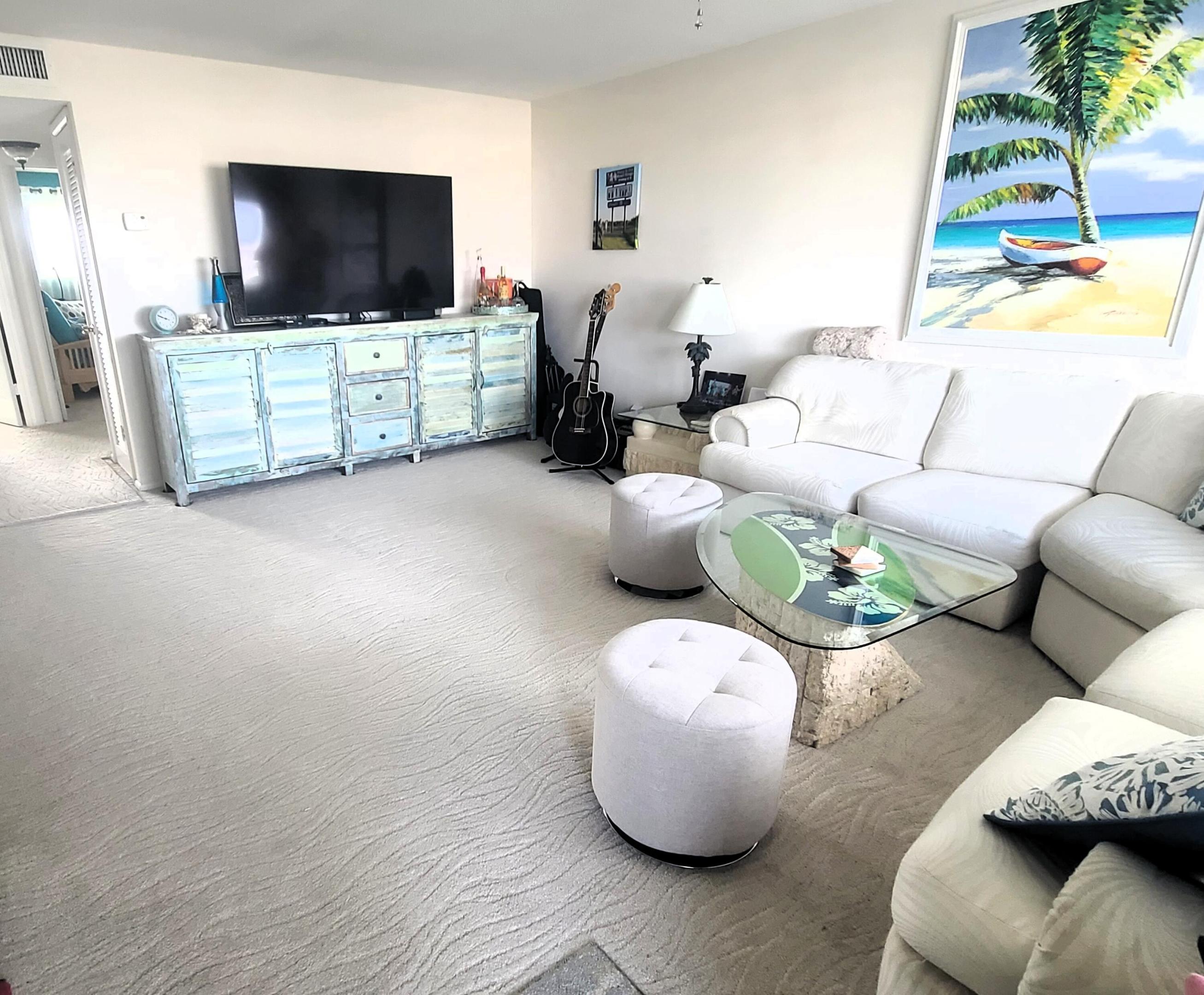 LAKE COLONY APTS ONE INC - Residential