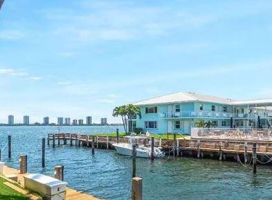 LAKE COLONY APTS ONE INC - Residential