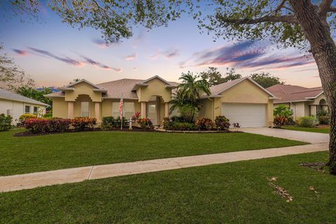 A home in Port St Lucie