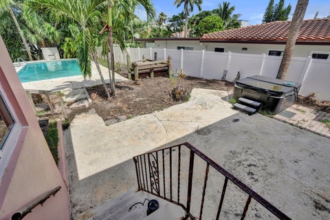 Tiny photo for 460 SE 18TH Avenue, Deerfield Beach, FL 33441 (MLS # B26079758)