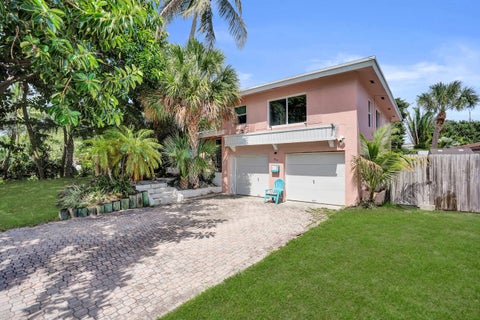Tiny photo for 460 SE 18TH Avenue, Deerfield Beach, FL 33441 (MLS # B26079758)
