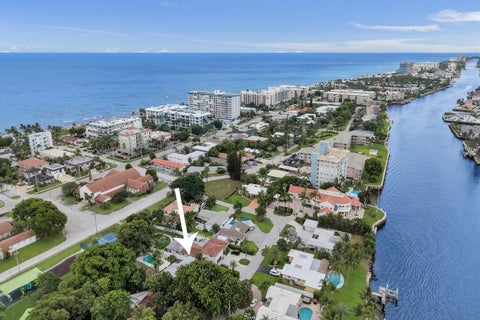 Tiny photo for 460 SE 18TH Avenue, Deerfield Beach, FL 33441 (MLS # B26079758)