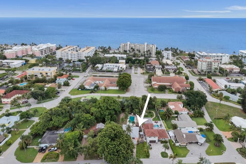 Tiny photo for 460 SE 18TH Avenue, Deerfield Beach, FL 33441 (MLS # B26079758)