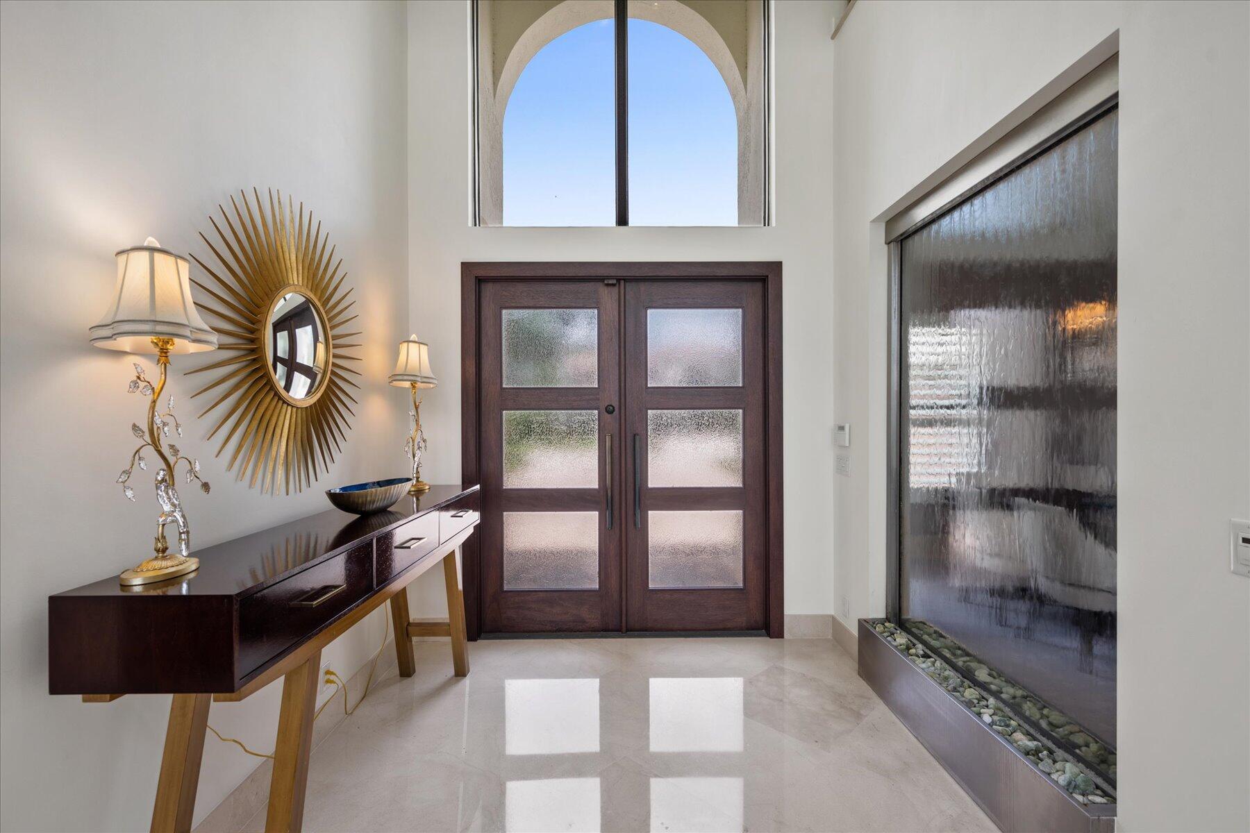 EQUESTRIAN CLUB - Residential