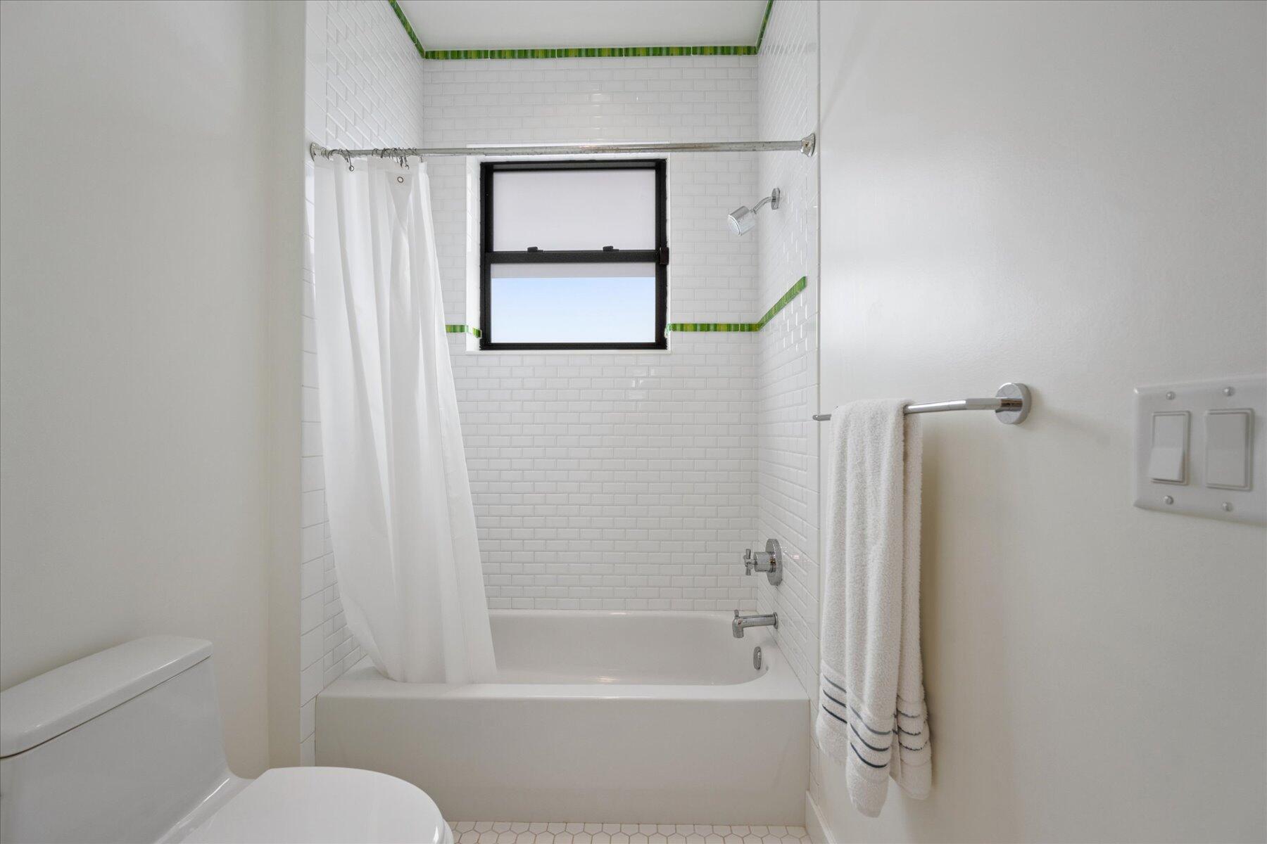 EQUESTRIAN CLUB - Residential