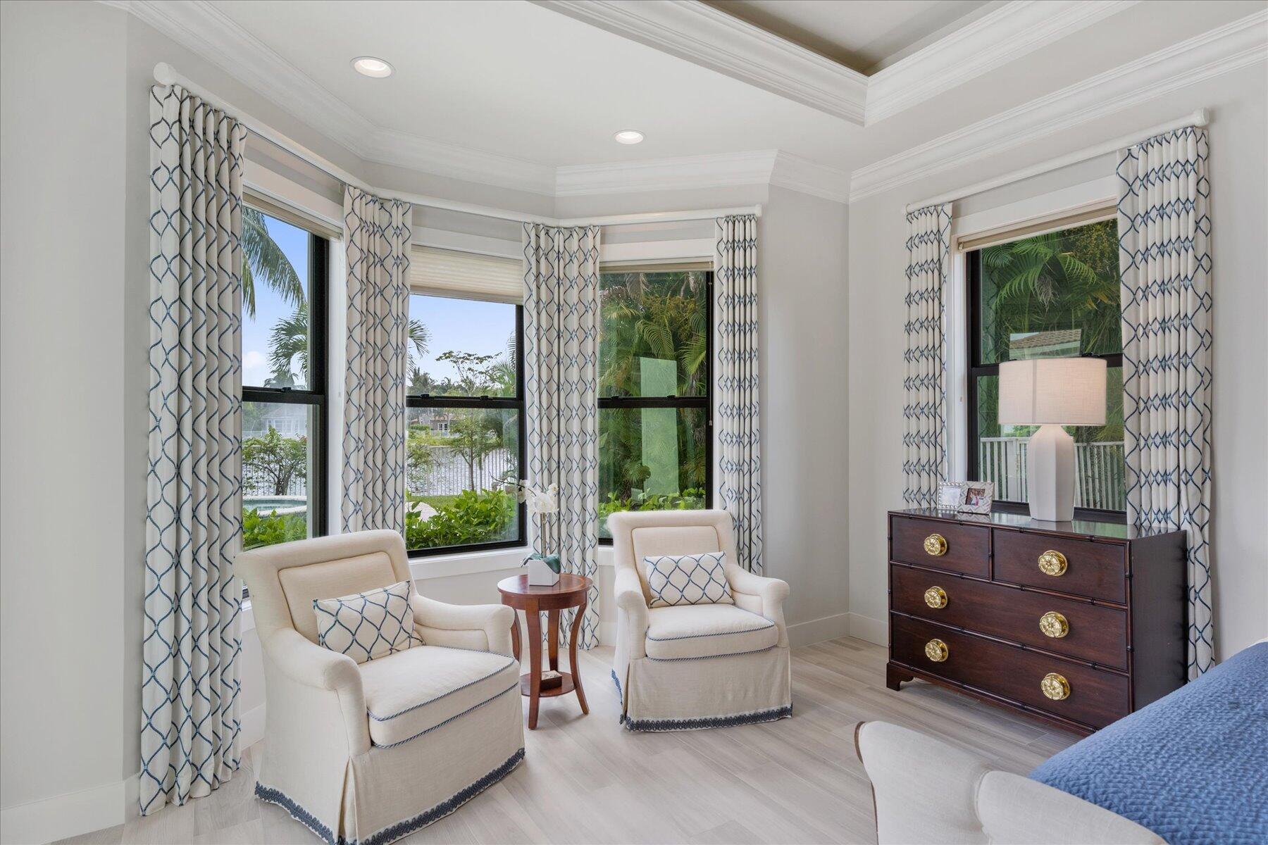 EQUESTRIAN CLUB - Residential