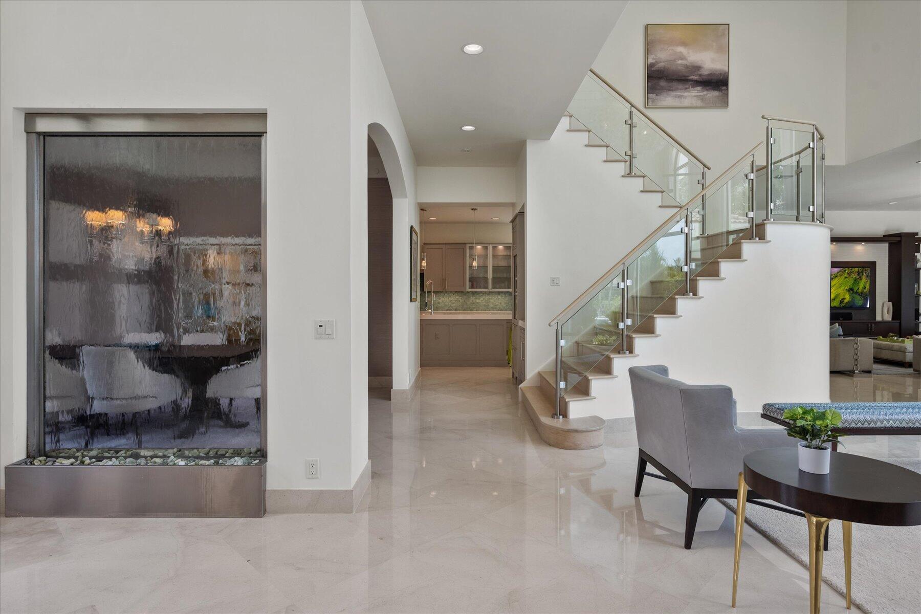 EQUESTRIAN CLUB - Residential