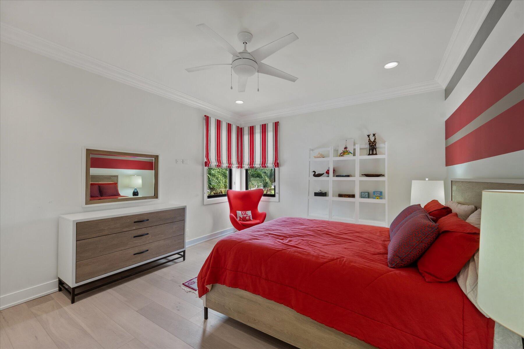 EQUESTRIAN CLUB - Residential