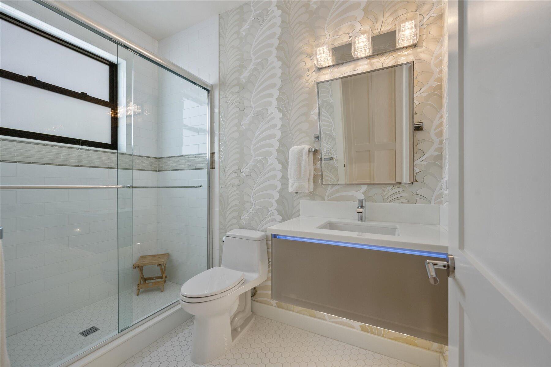 EQUESTRIAN CLUB - Residential