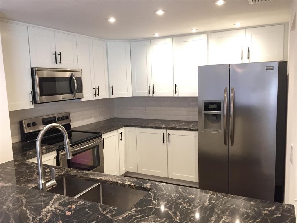 FLAGLER YACHT CLUB CONDO - Residential Lease