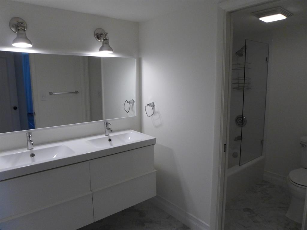 FLAGLER YACHT CLUB CONDO - Residential Lease