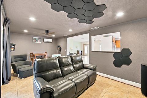 Tiny photo for 4930 SW 90TH Way, Cooper City, FL 33328 (MLS # B26054397)