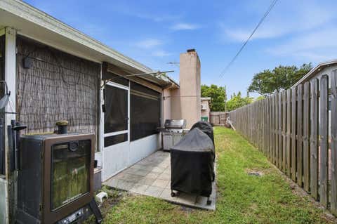Tiny photo for 4930 SW 90TH Way, Cooper City, FL 33328 (MLS # B26054397)