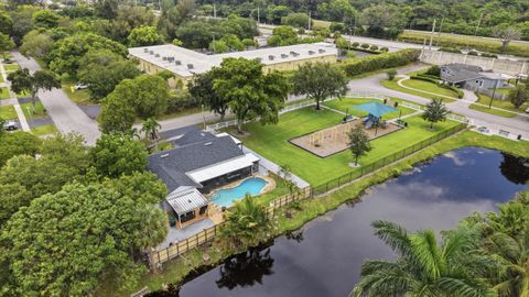 Tiny photo for 4930 SW 90TH Way, Cooper City, FL 33328 (MLS # B26054397)