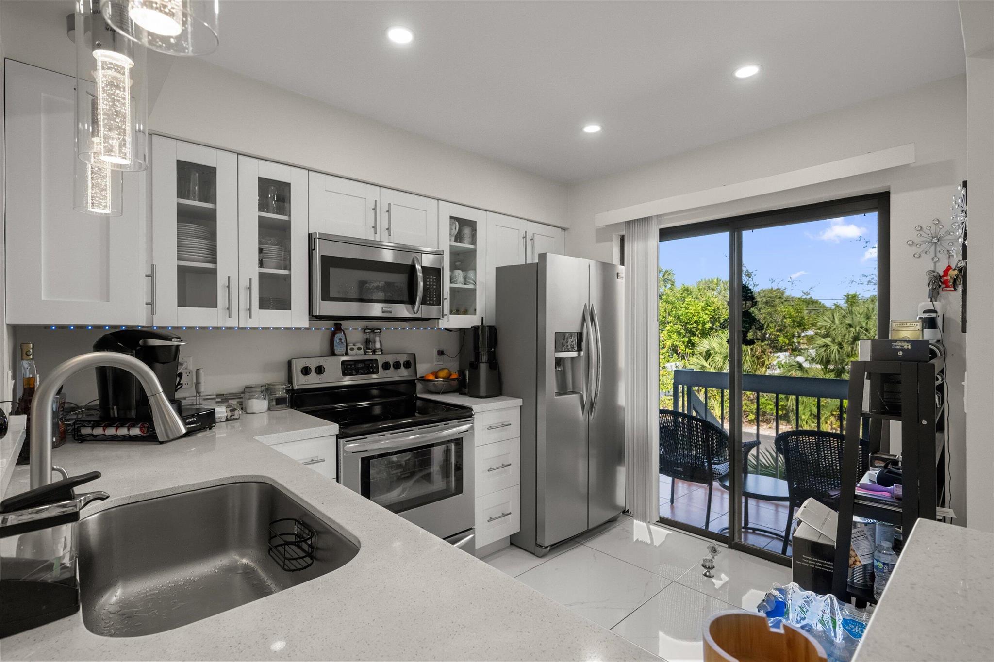 BOCA ISLE CONDO - Residential