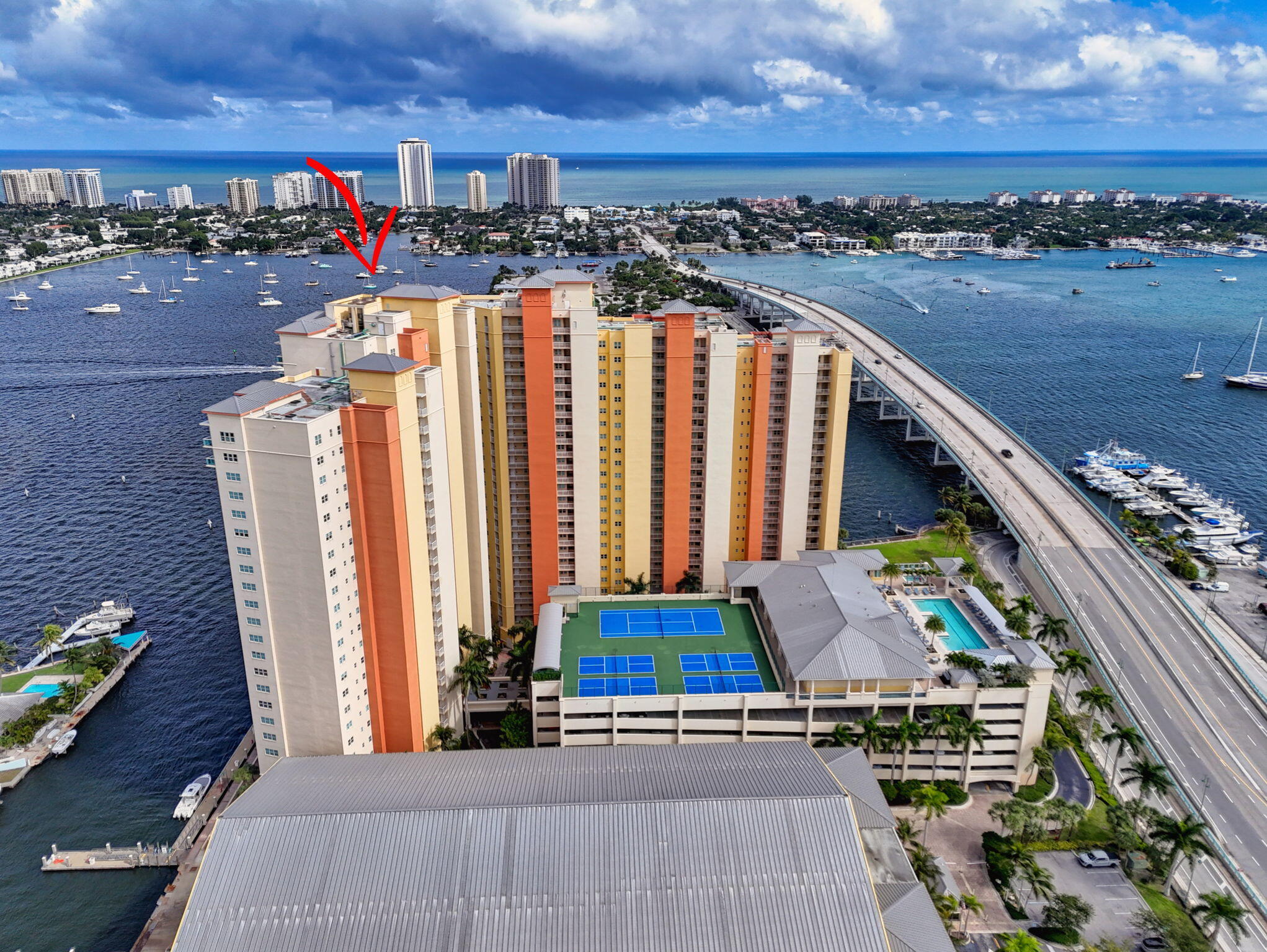 2650 Lake Shore 2303