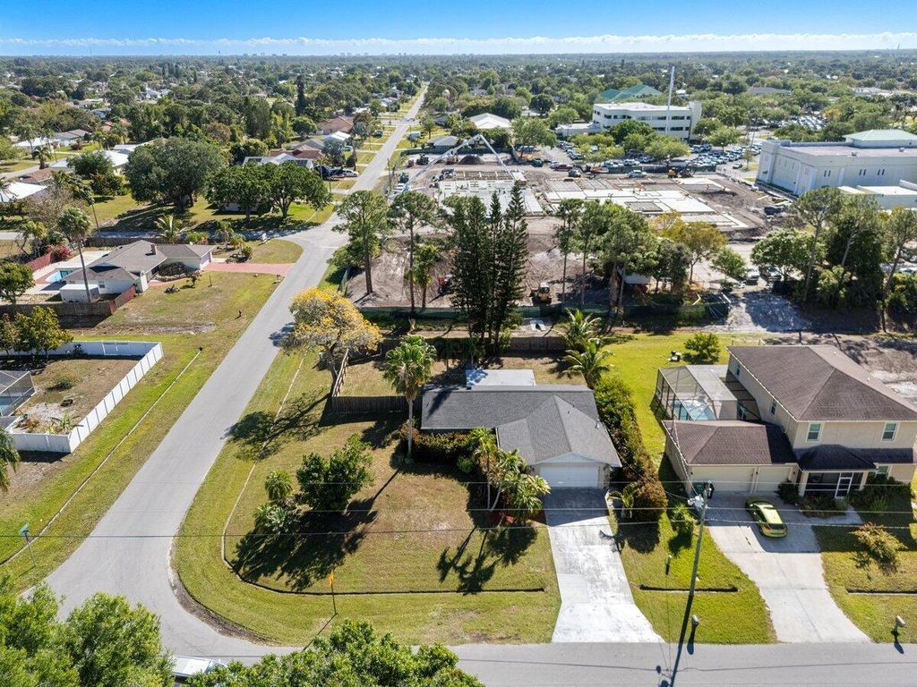 Photo of 2181 SW Kail Street, Port Saint Lucie, FL 34984 (MLS # R11072839)