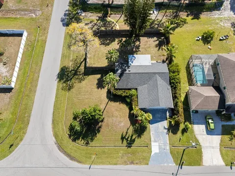 2181 SW Kail Street, Port St Lucie, FL MLS: R11072839
