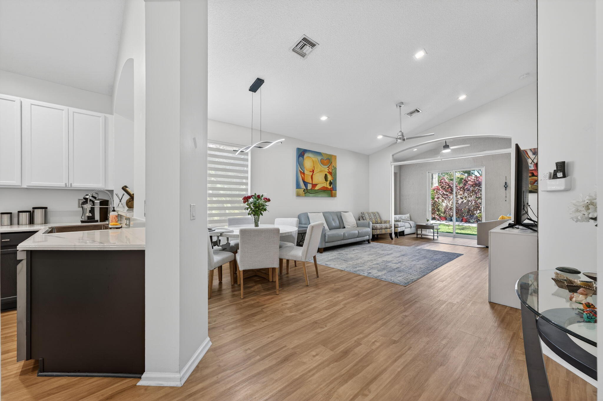 ABERDEEN /ADDISON GREEN - Residential