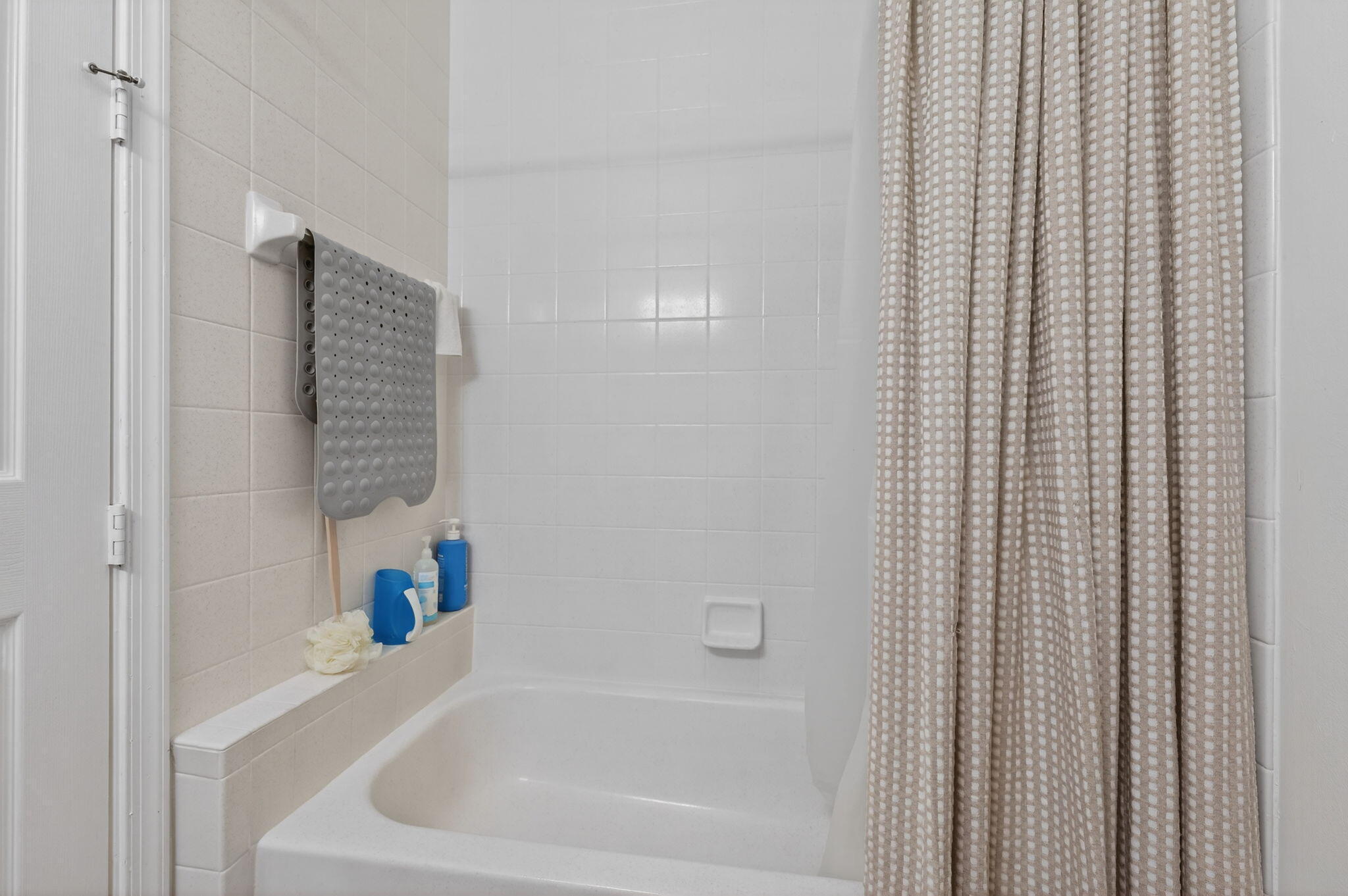 ABERDEEN /ADDISON GREEN - Residential