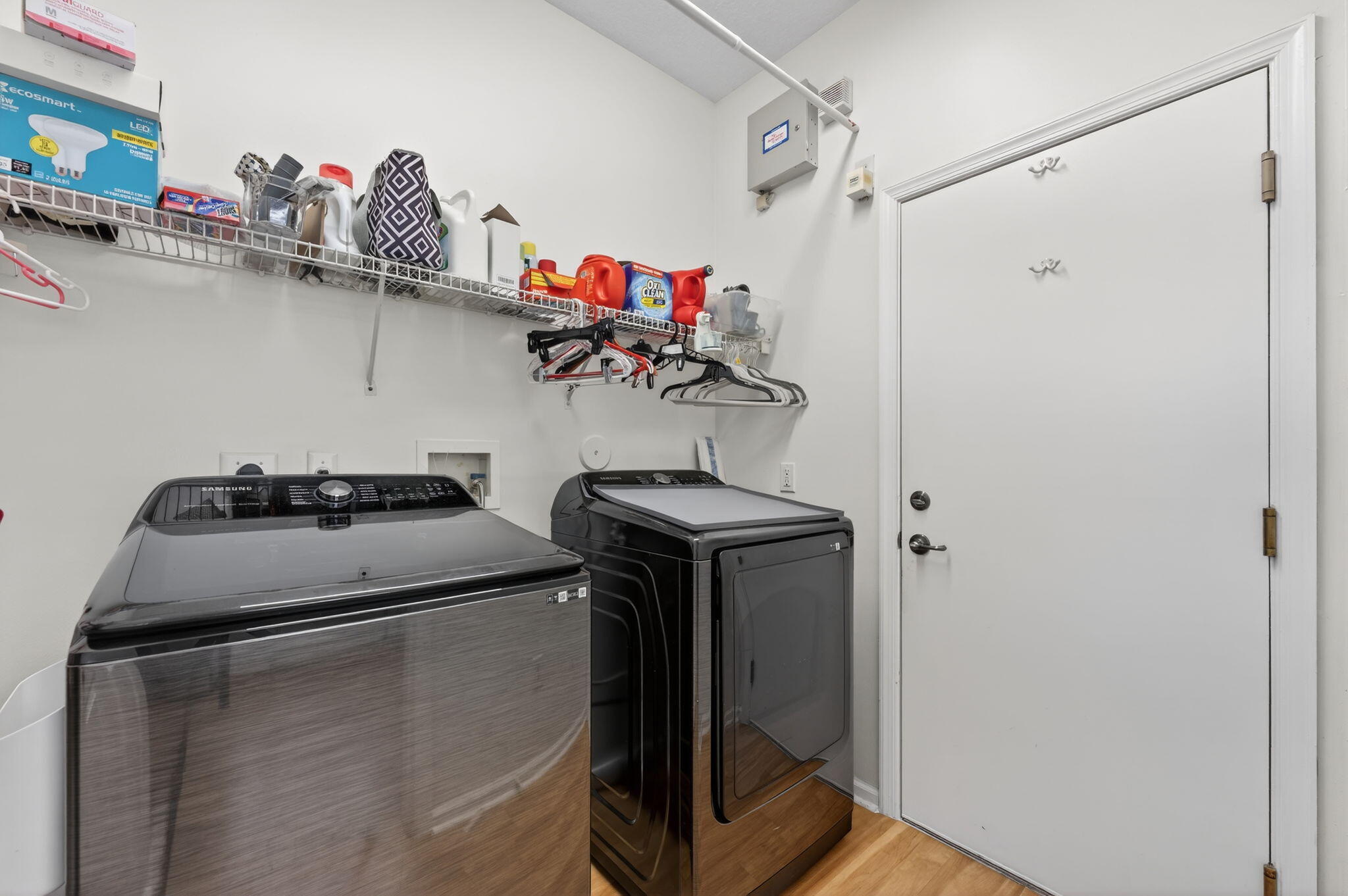 ABERDEEN /ADDISON GREEN - Residential