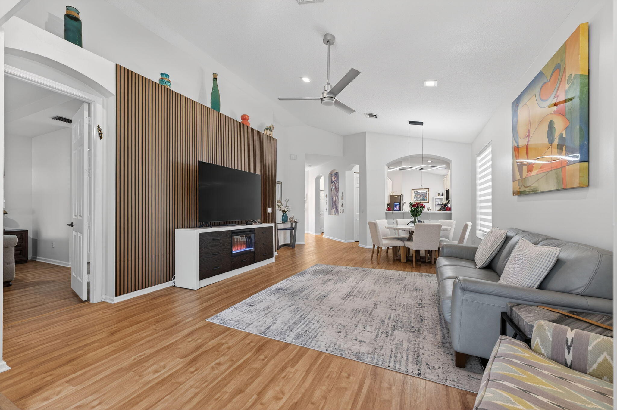 ABERDEEN /ADDISON GREEN - Residential