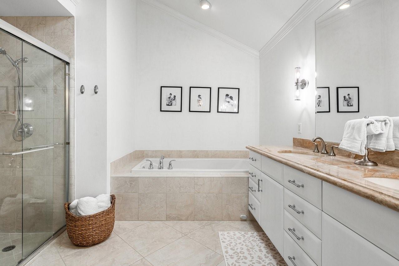 Bear Island - Residential