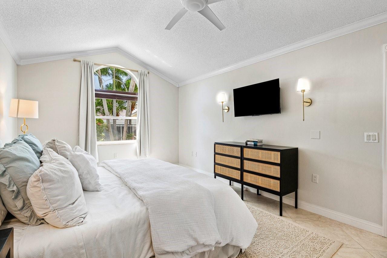 Bear Island - Residential