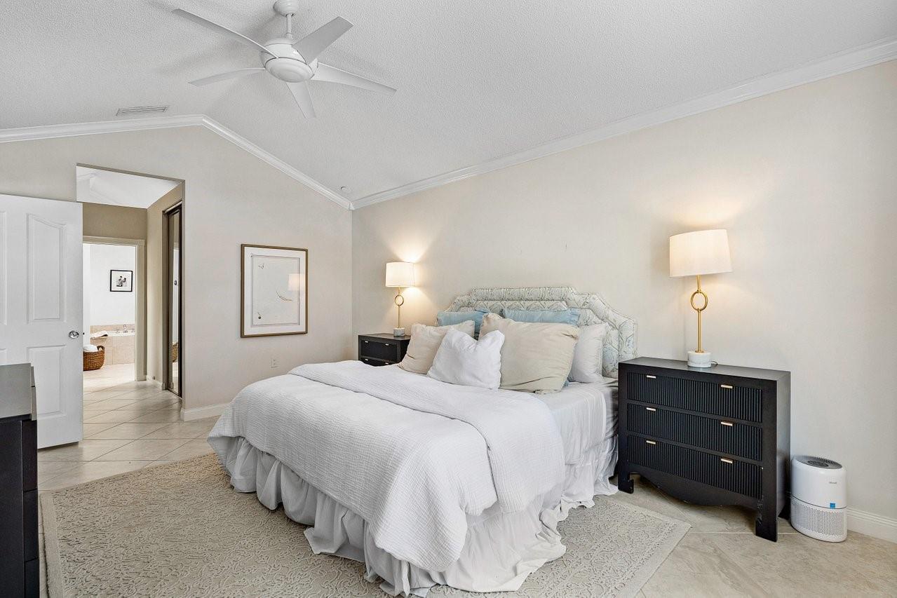 Bear Island - Residential