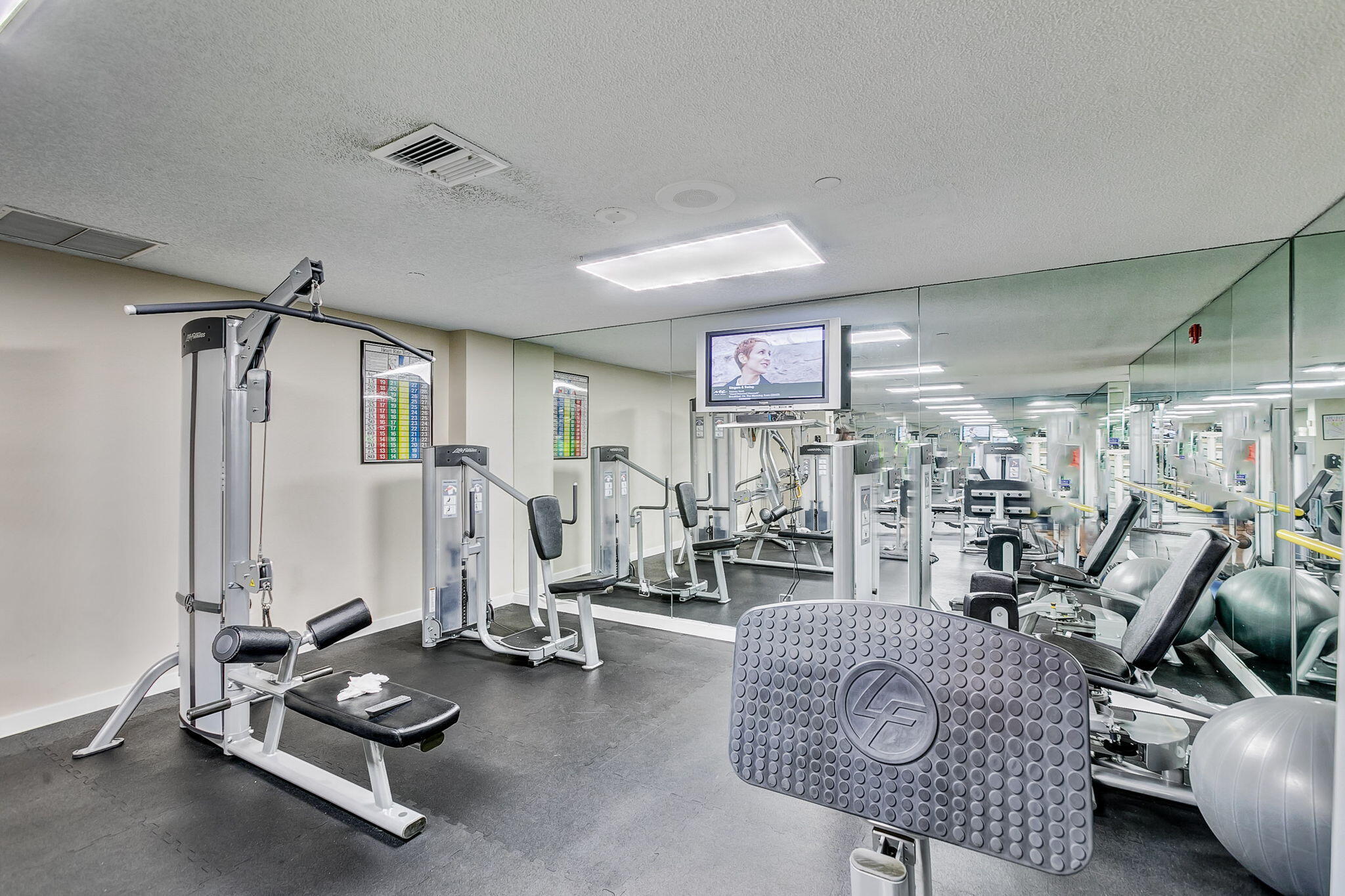 MARTINIQUE 2 CONDO - Residential