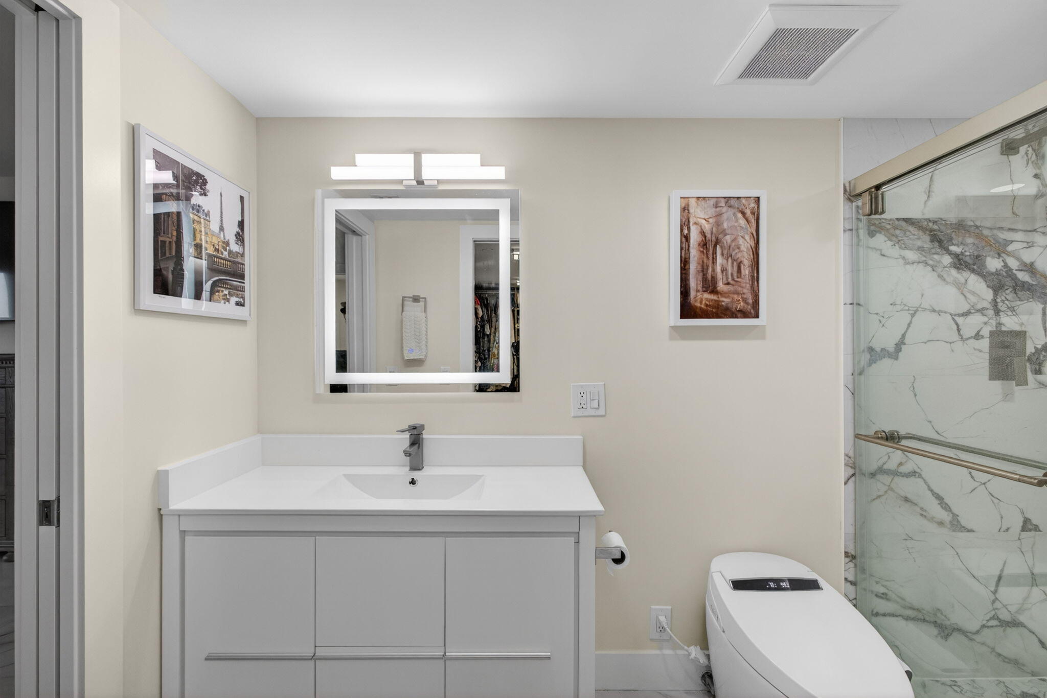 MARTINIQUE 2 CONDO - Residential