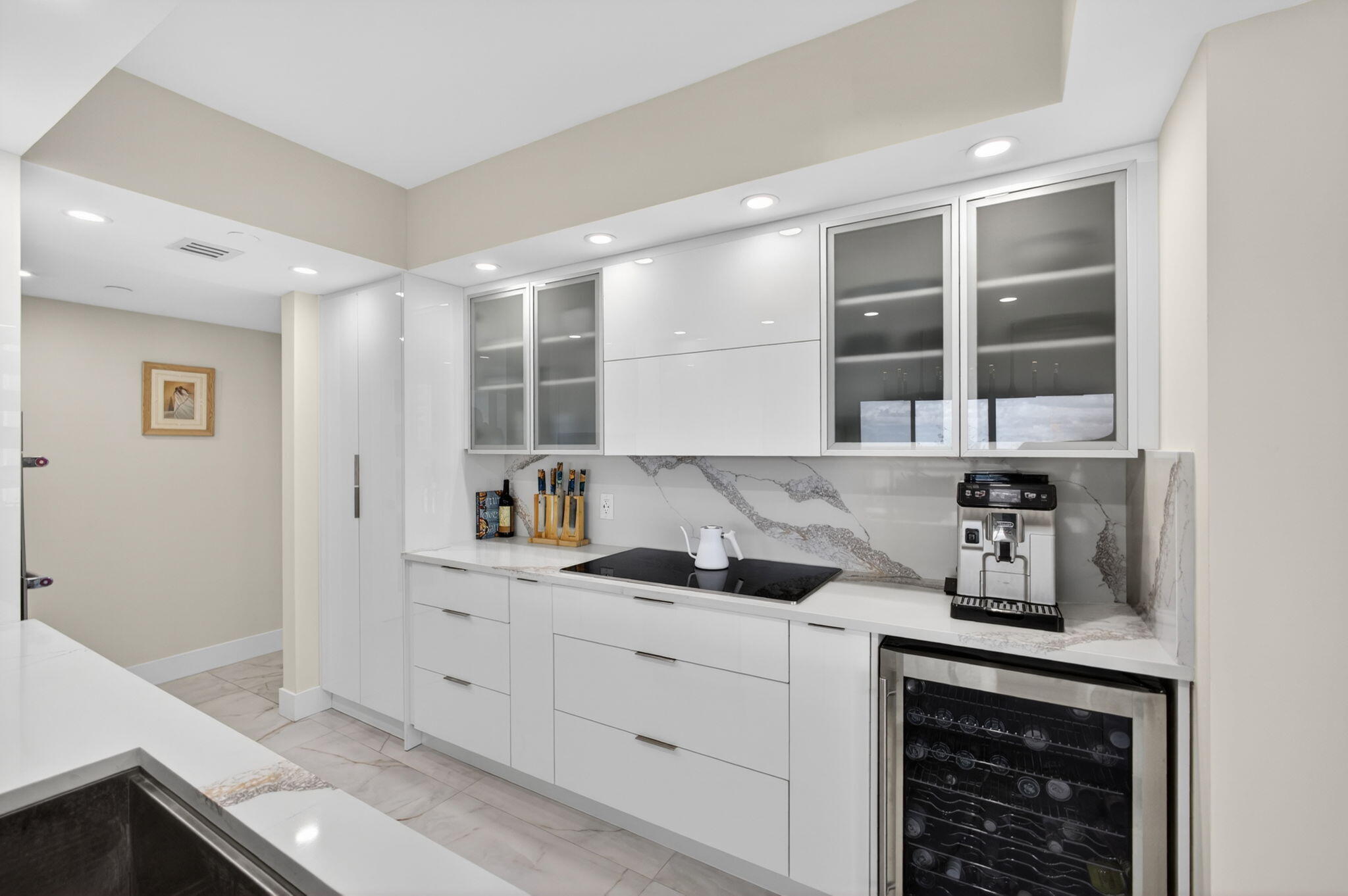 MARTINIQUE 2 CONDO - Residential