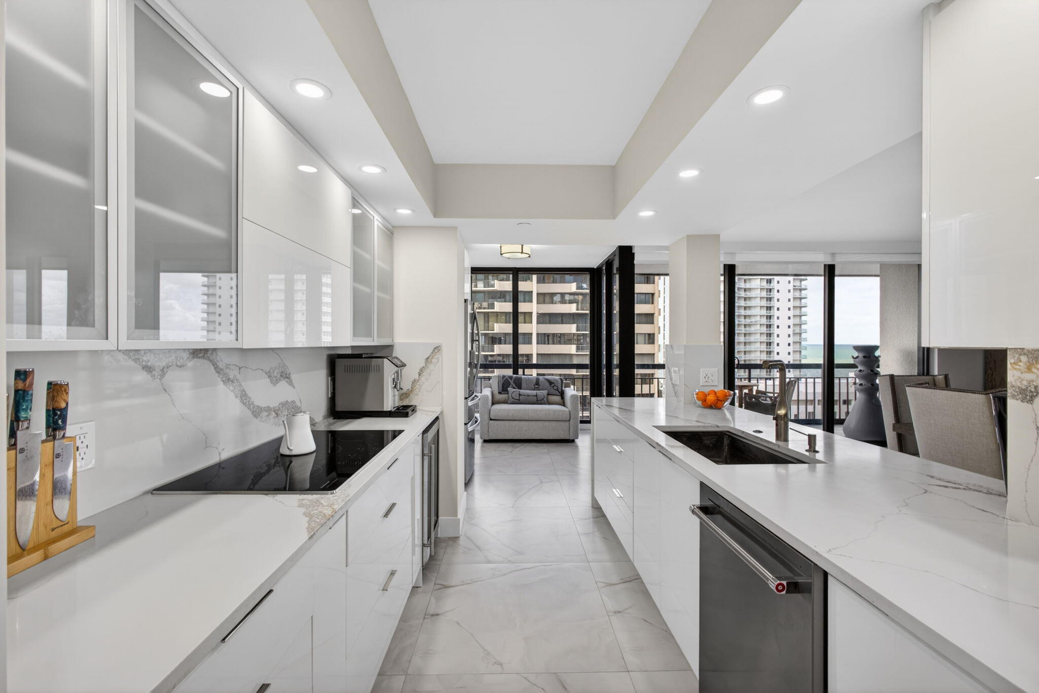 MARTINIQUE 2 CONDO - Residential