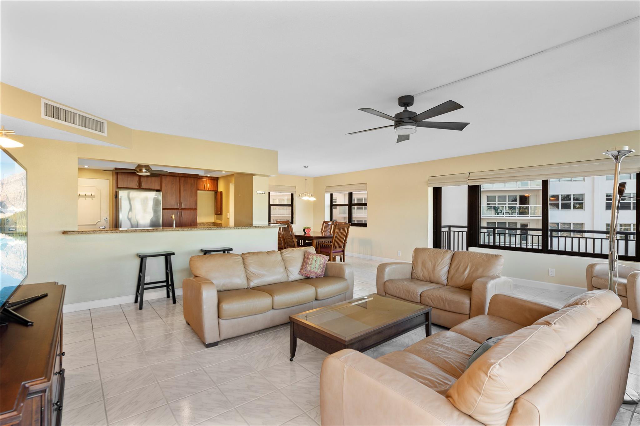 3800 Galt Ocean Dr 311