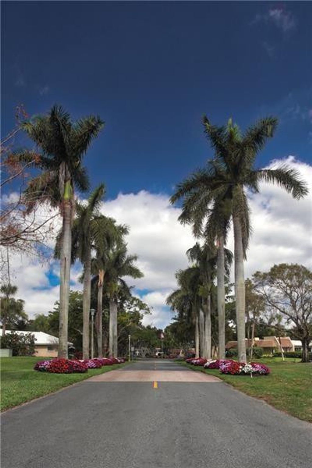 Photo of 3800 Oaks Clubhouse Drive #201, Pompano Beach, FL 33069 (MLS # F10543725)