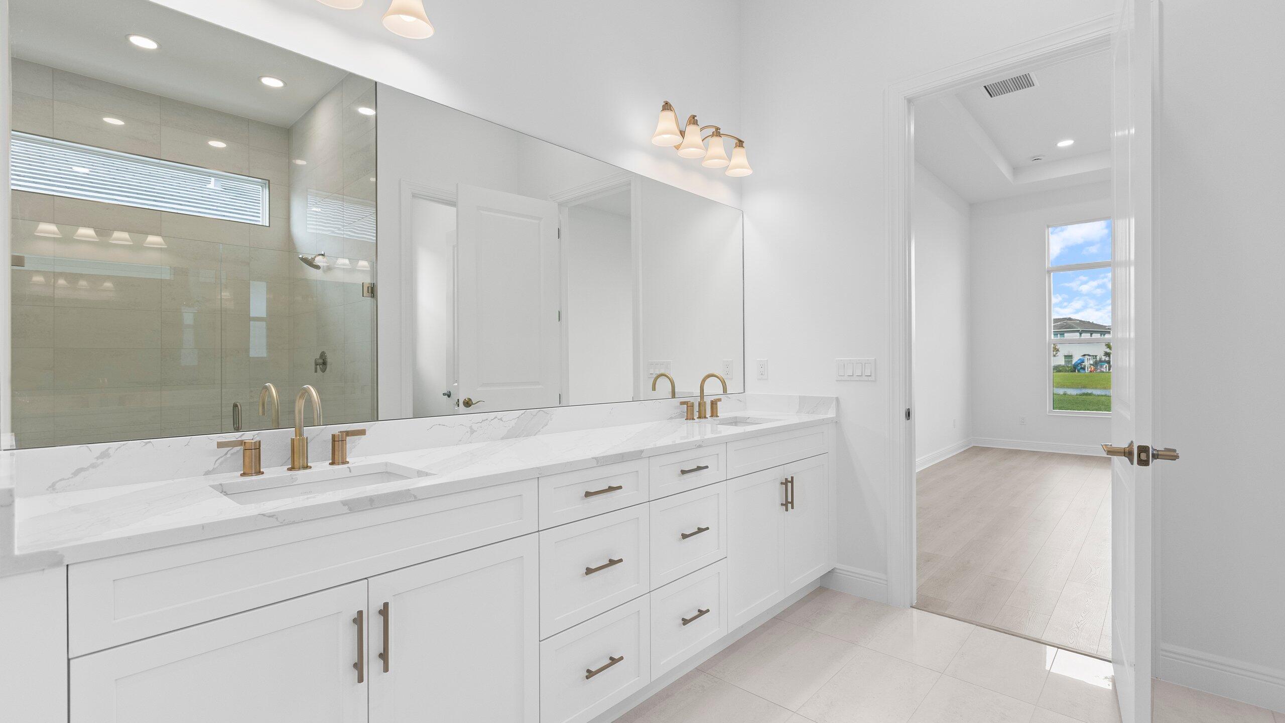 CRESSWIND PALM BEACH - Residential