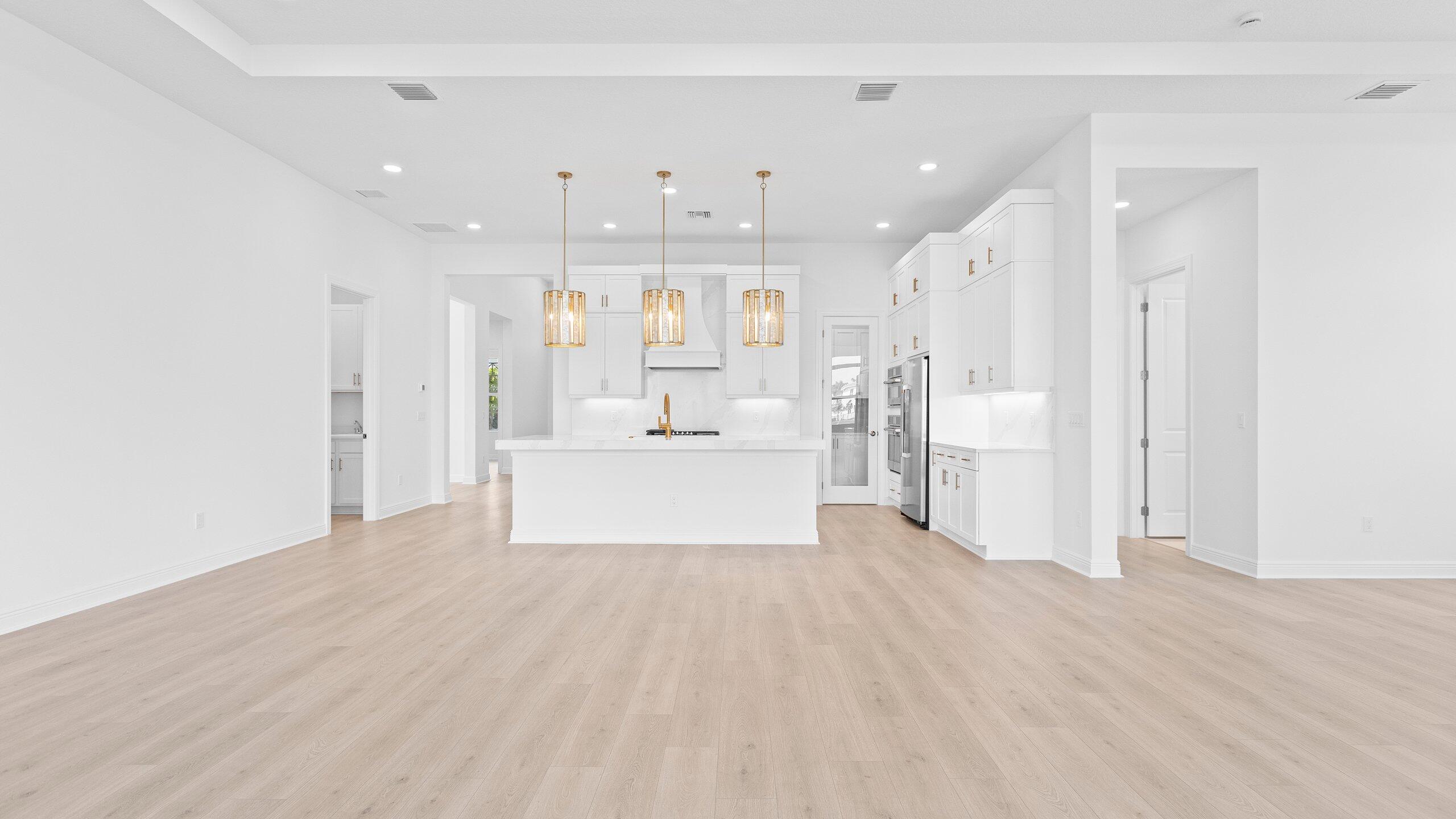 CRESSWIND PALM BEACH - Residential