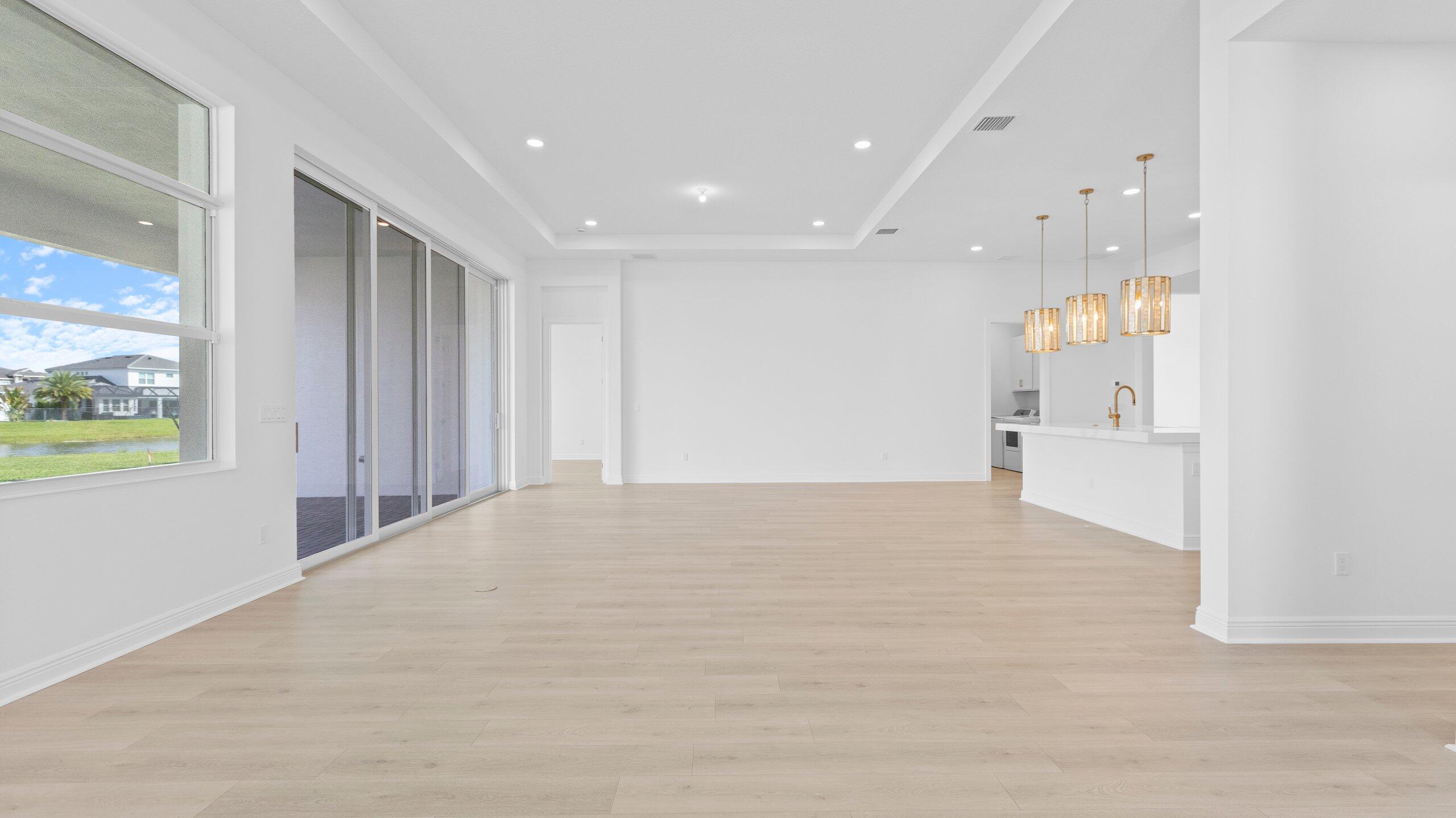 CRESSWIND PALM BEACH - Residential