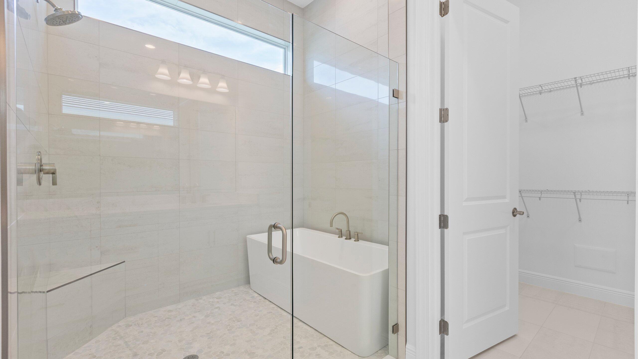 CRESSWIND PALM BEACH - Residential