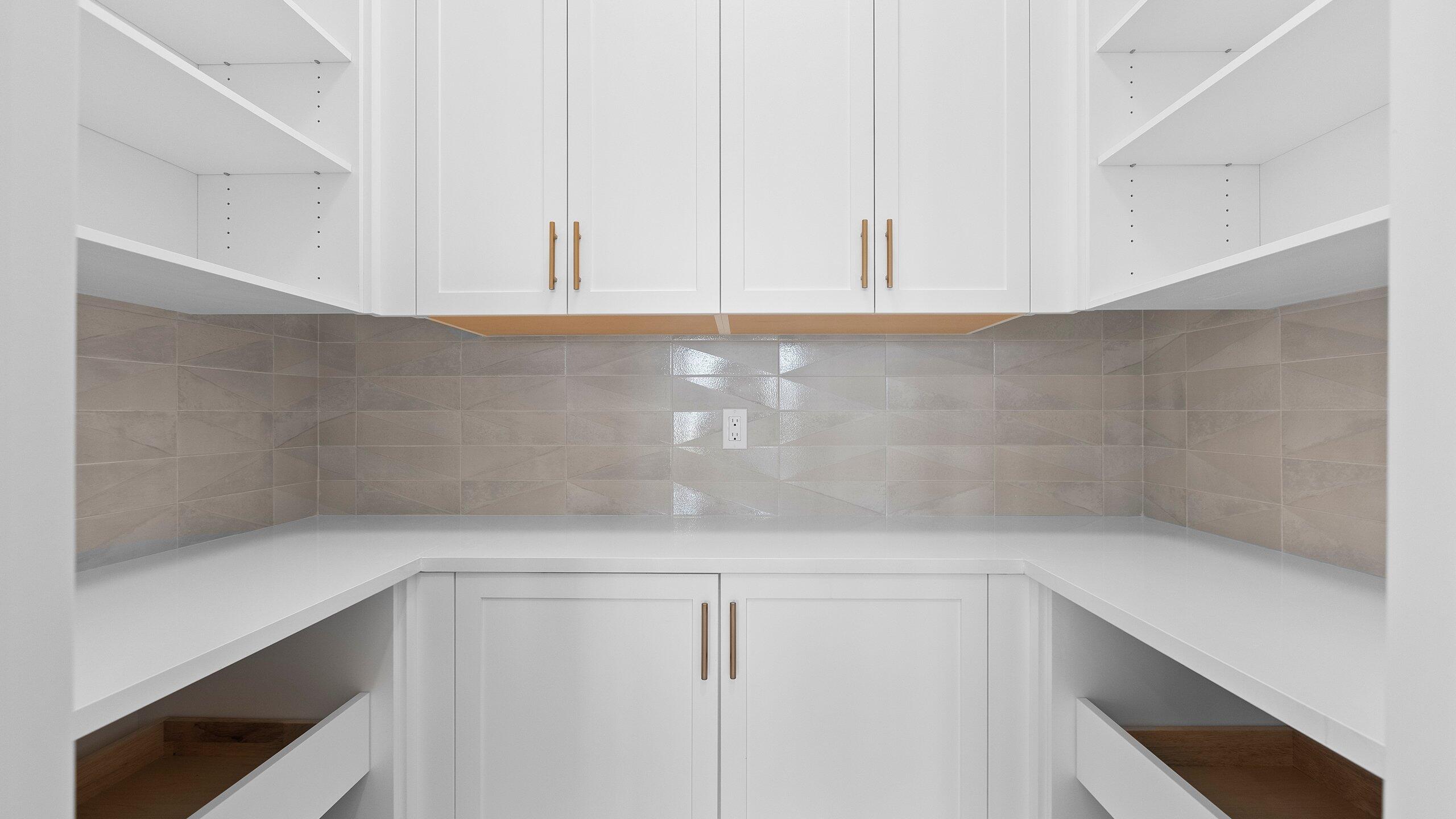 CRESSWIND PALM BEACH - Residential